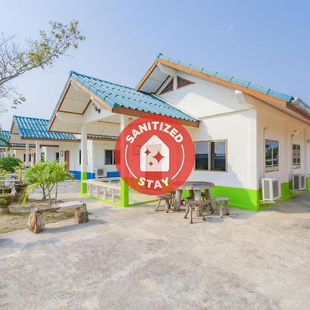 Oyo 658 Peamsook Resort Prachuap Khiri Khan Exterior photo
